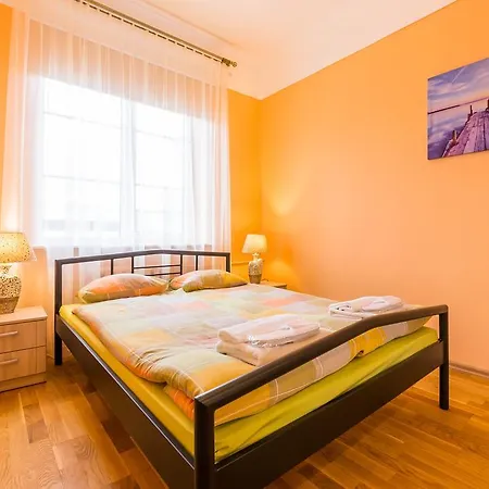 Best Apartments- Viru 2 Bedrooms Appartamento Reval