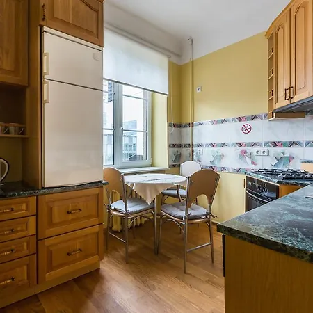 Best Apartments- Viru 2 Bedrooms *