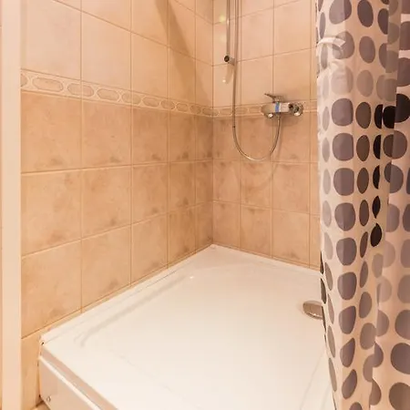 Best Apartments- Viru 2 Bedrooms Apartamento Tallin